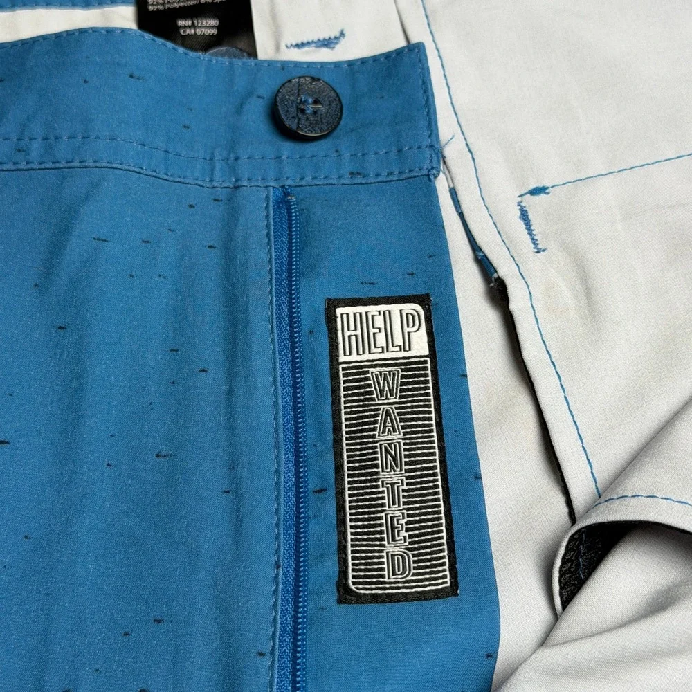 TravisMathew Mens Blue Fleck Stretch Golf Shorts Size 40 Help Wanted Patch
